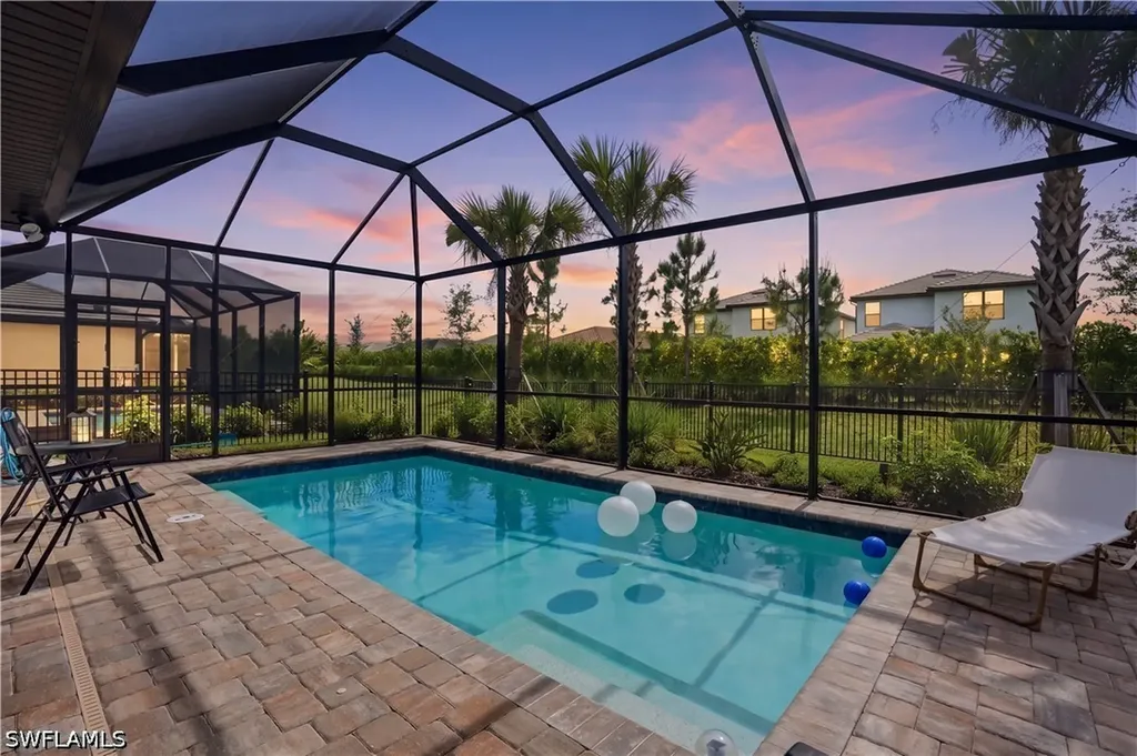 1879 Sierra Court Naples FL 34120