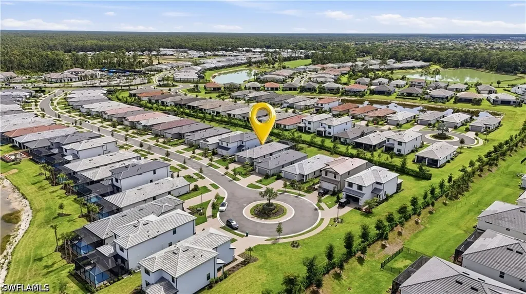 1879 Sierra Court Naples FL 34120