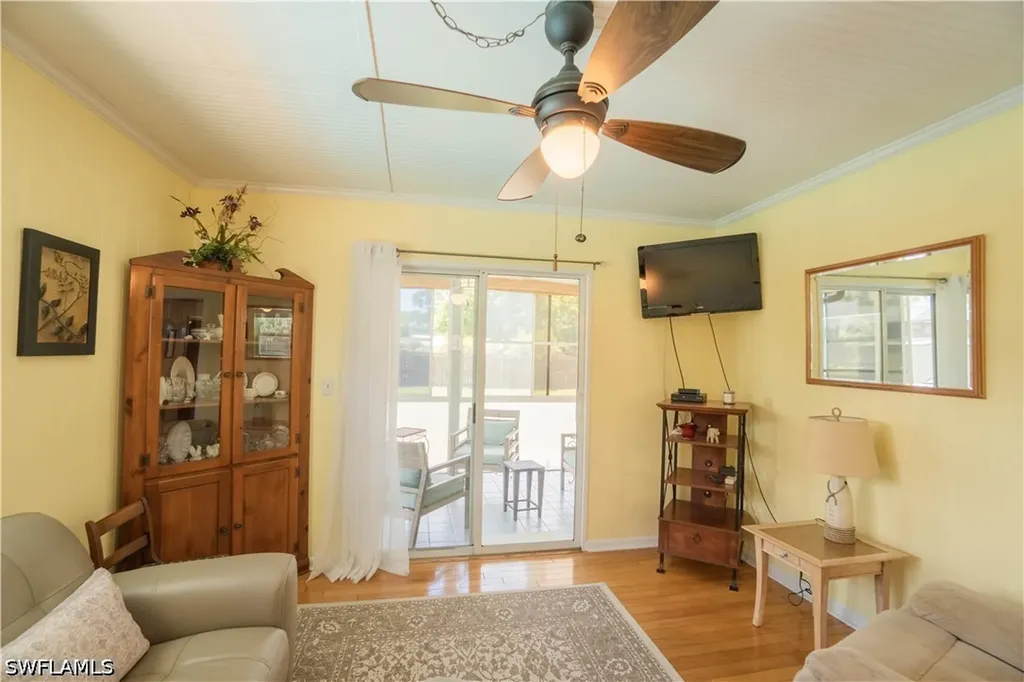 736 104th Avenue N Naples FL 34108