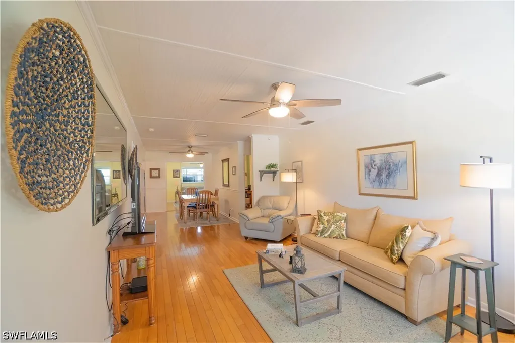 736 104th Avenue N Naples FL 34108