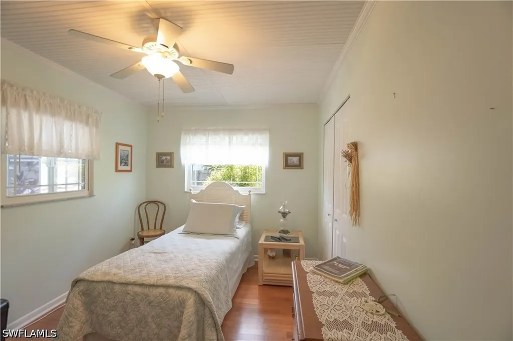 736 104th Avenue N Naples FL 34108