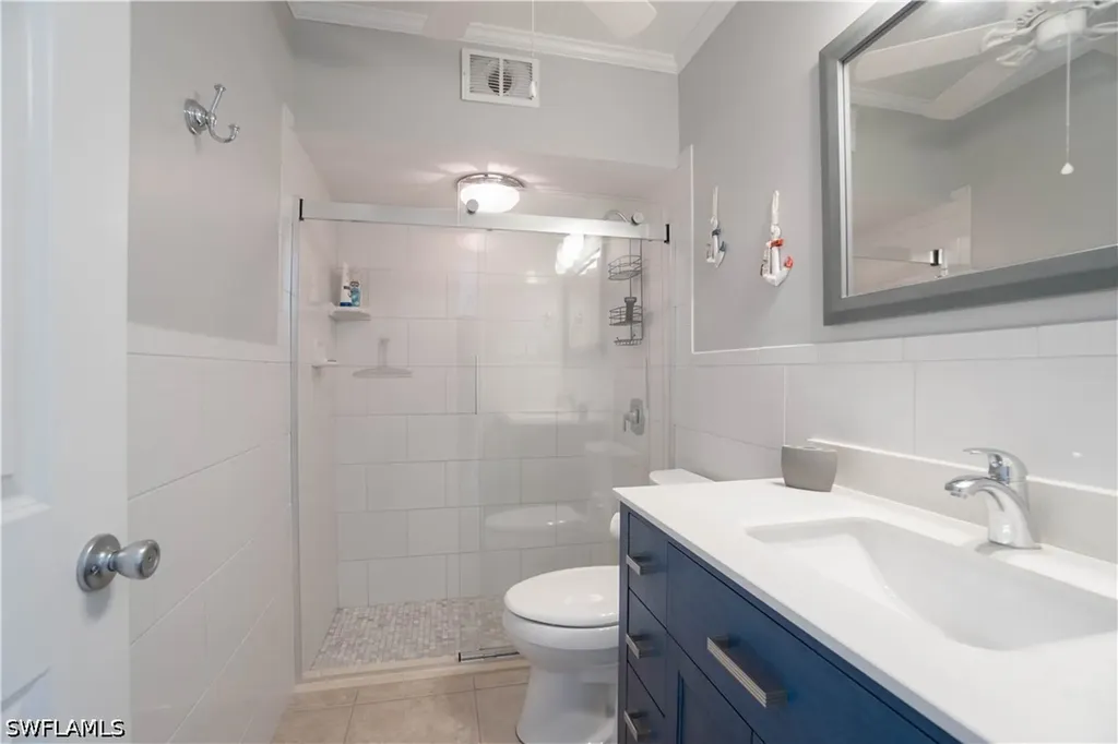 736 104th Avenue N Naples FL 34108