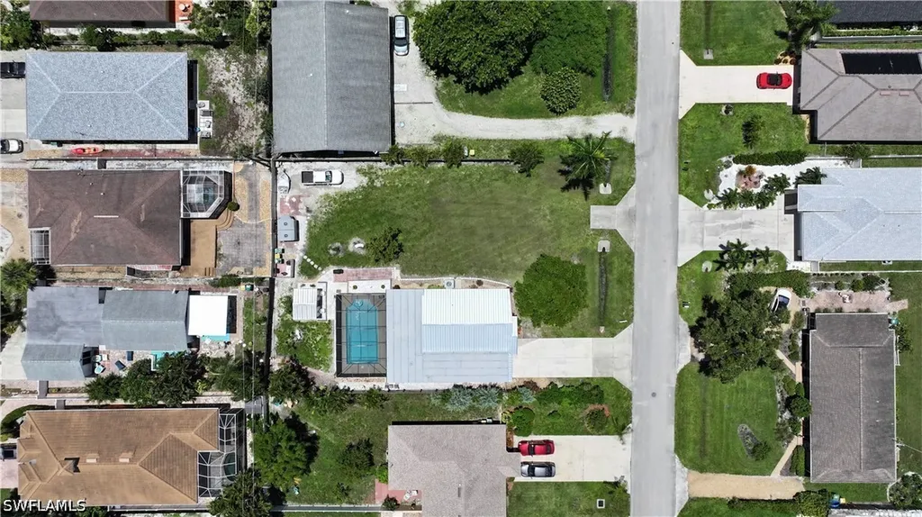 736 104th Avenue N Naples FL 34108