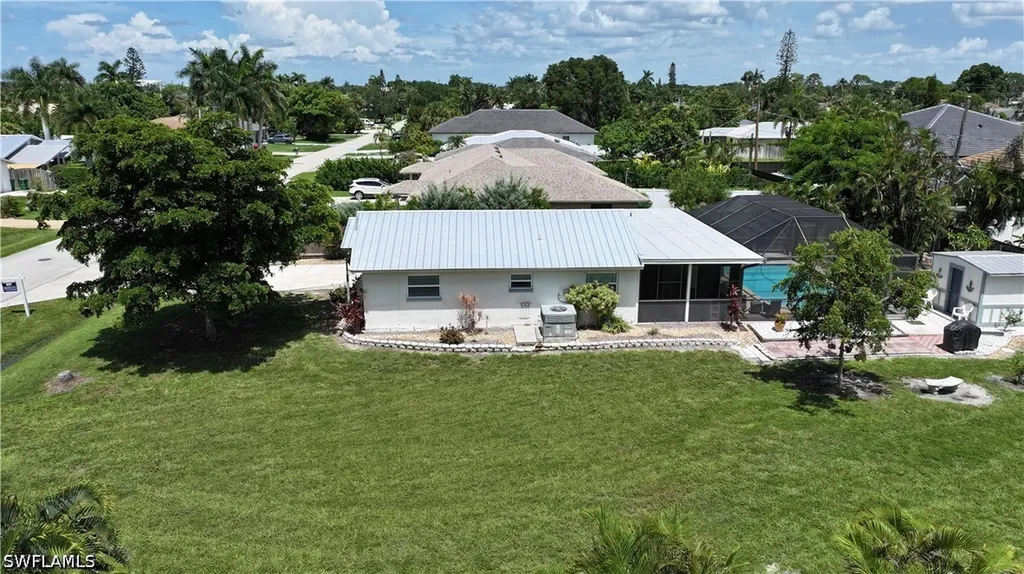 736 104th Avenue N Naples FL 34108