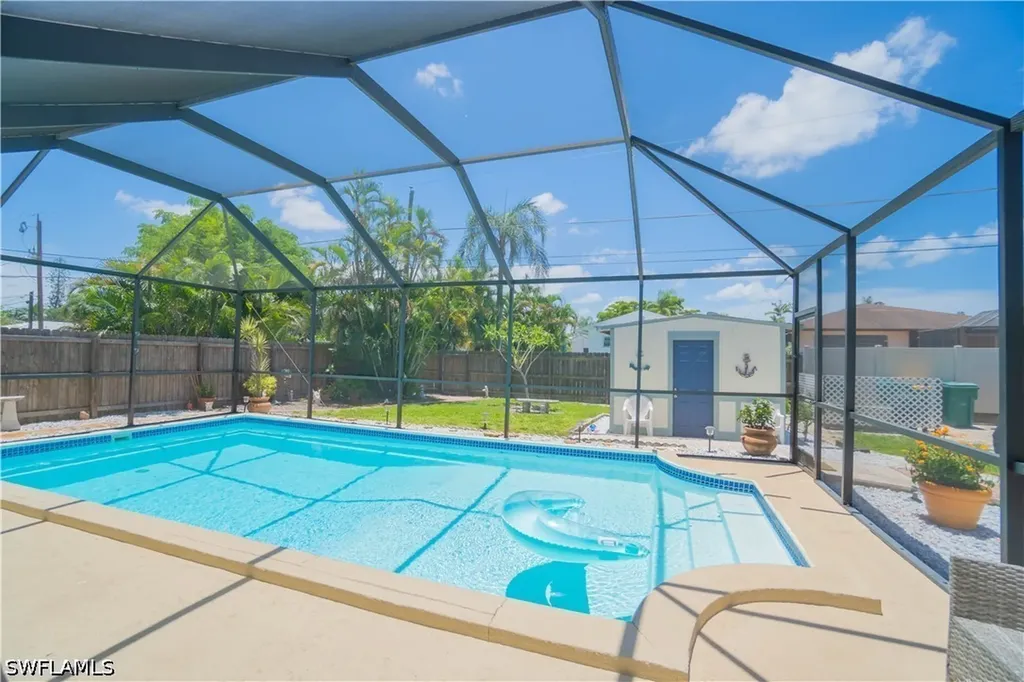 736 104th Avenue N Naples FL 34108