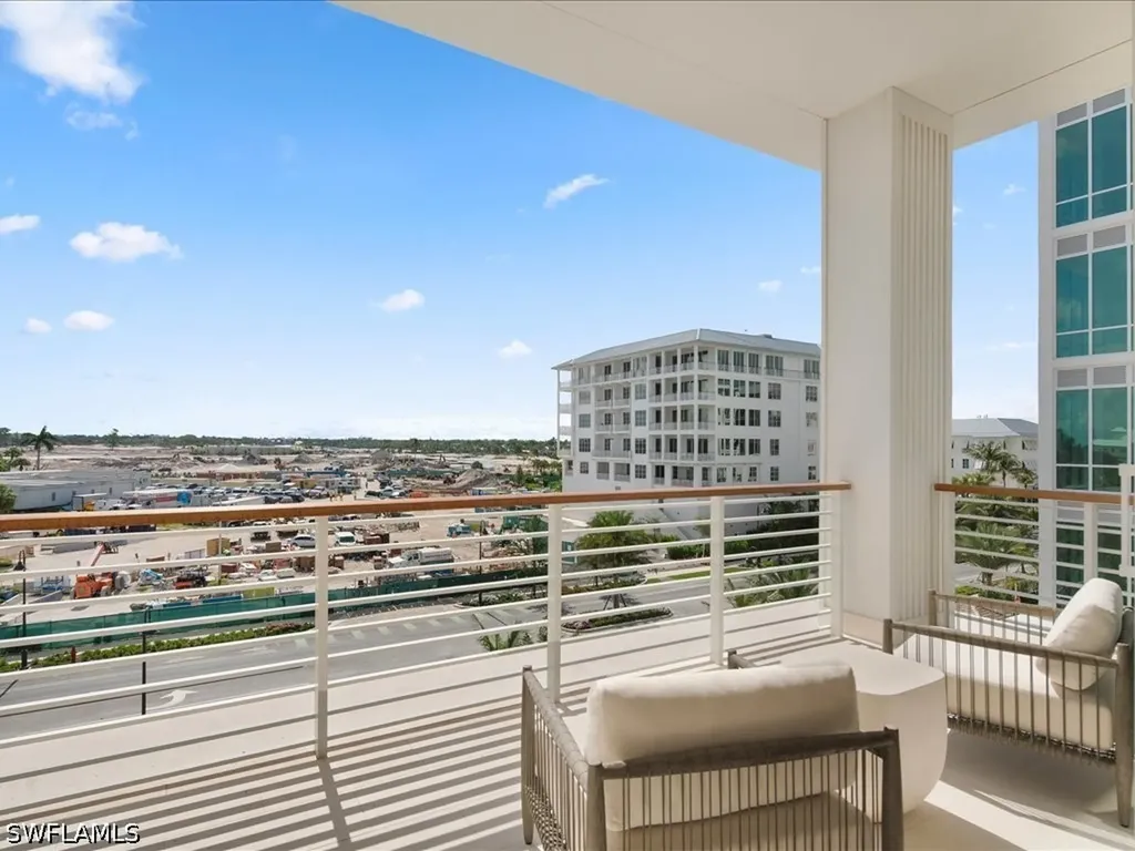 901 Gulf Shore Boulevard N Naples FL 34102