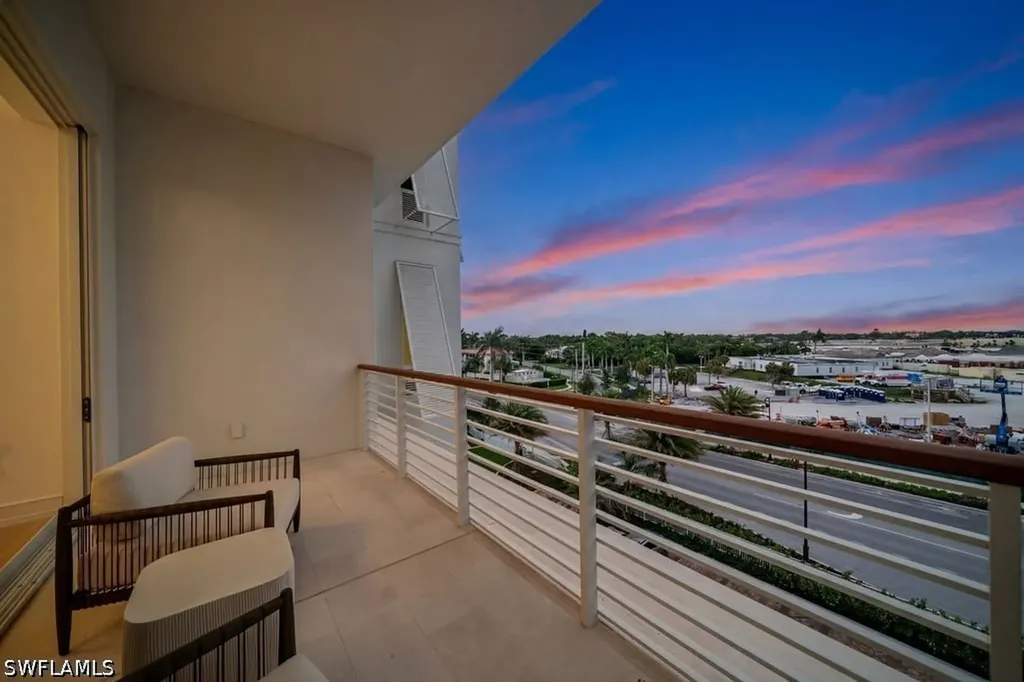 901 Gulf Shore Boulevard N Naples FL 34102