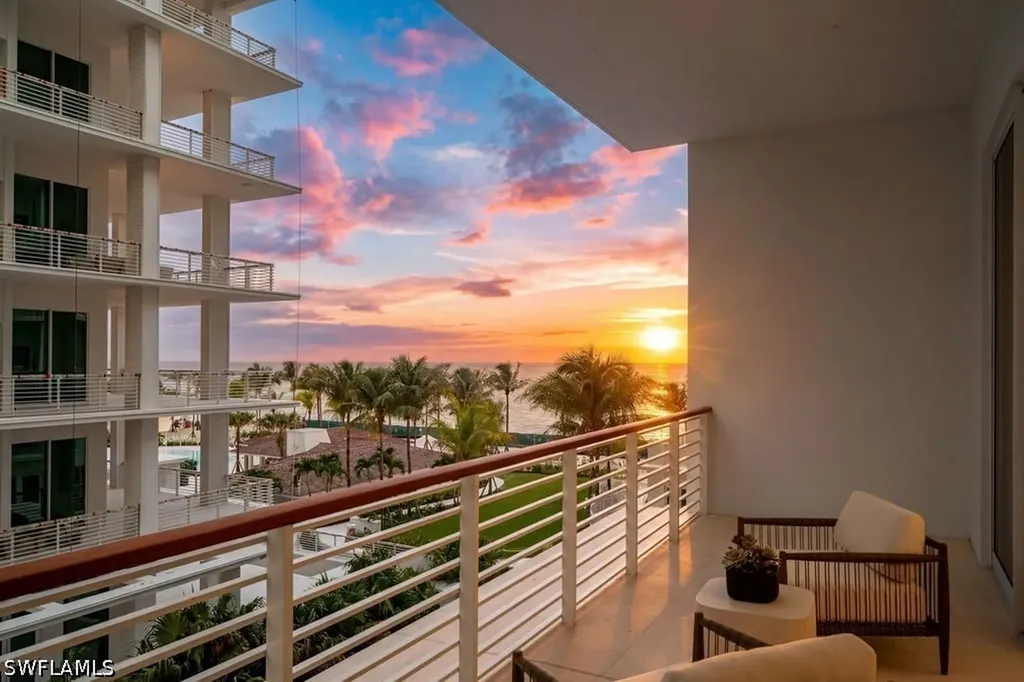 901 Gulf Shore Boulevard N Naples FL 34102