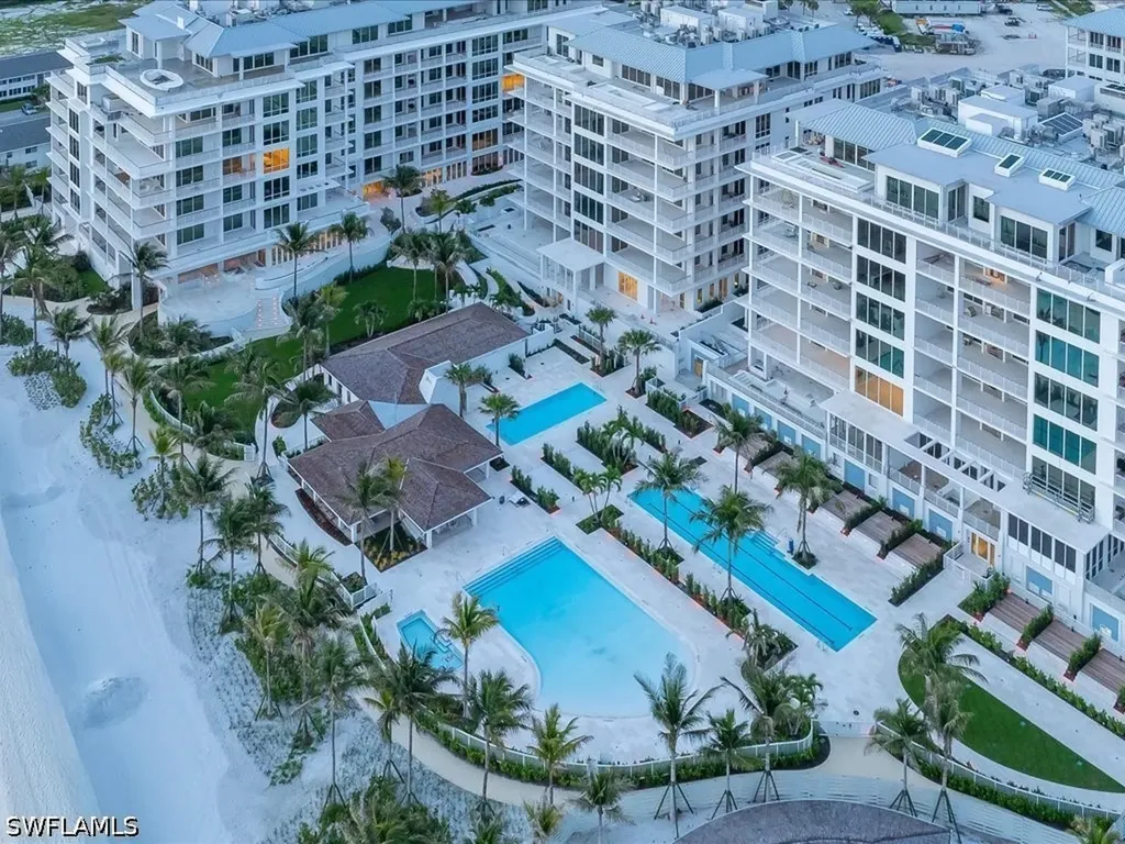 901 Gulf Shore Boulevard N Naples FL 34102