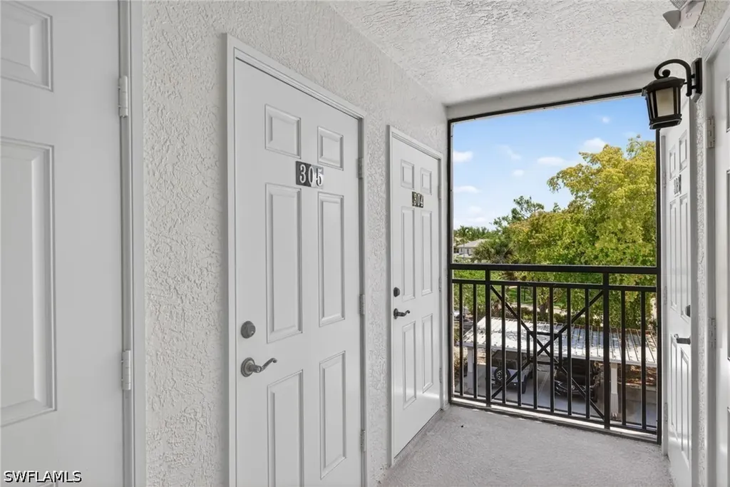 20944 Island Sound Circle Estero FL 33928