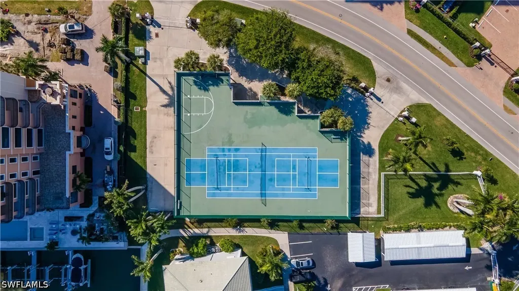 10701 Gulf Shore Drive Naples FL 34108