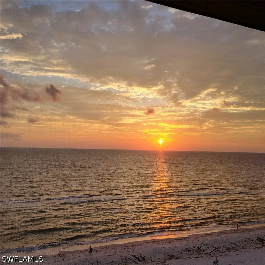 10701 Gulf Shore Drive Naples FL 34108