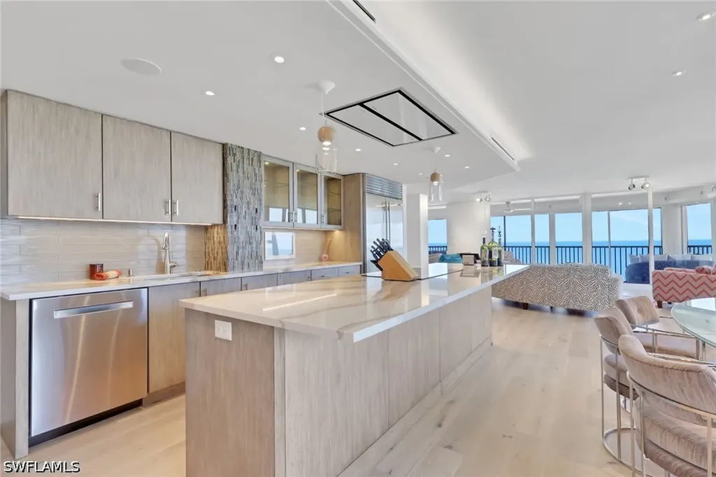 10701 Gulf Shore Drive Naples FL 34108