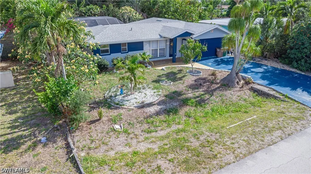 734 Sharar Court Cape Coral FL 33904