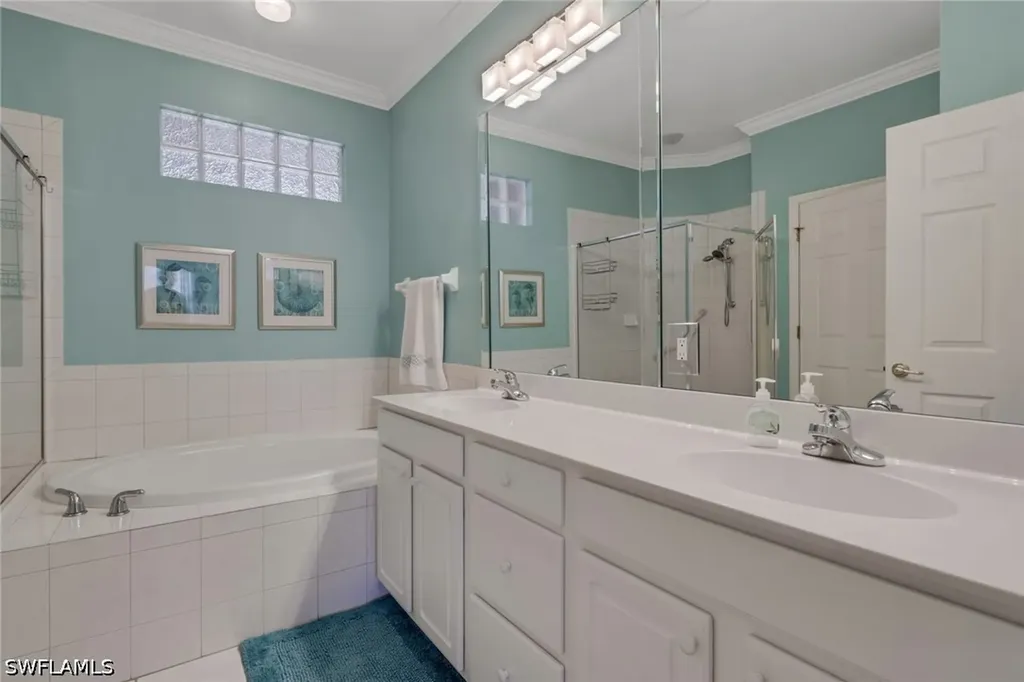 28124 Tamberine Court Bonita Springs FL 34135