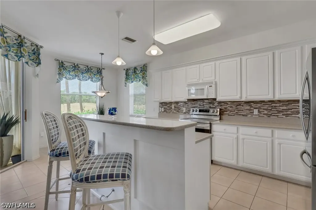 28124 Tamberine Court Bonita Springs FL 34135
