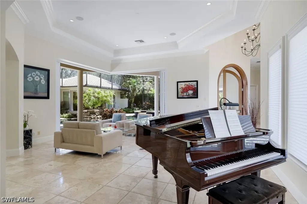1284 Pocantico Lane Naples FL 34110