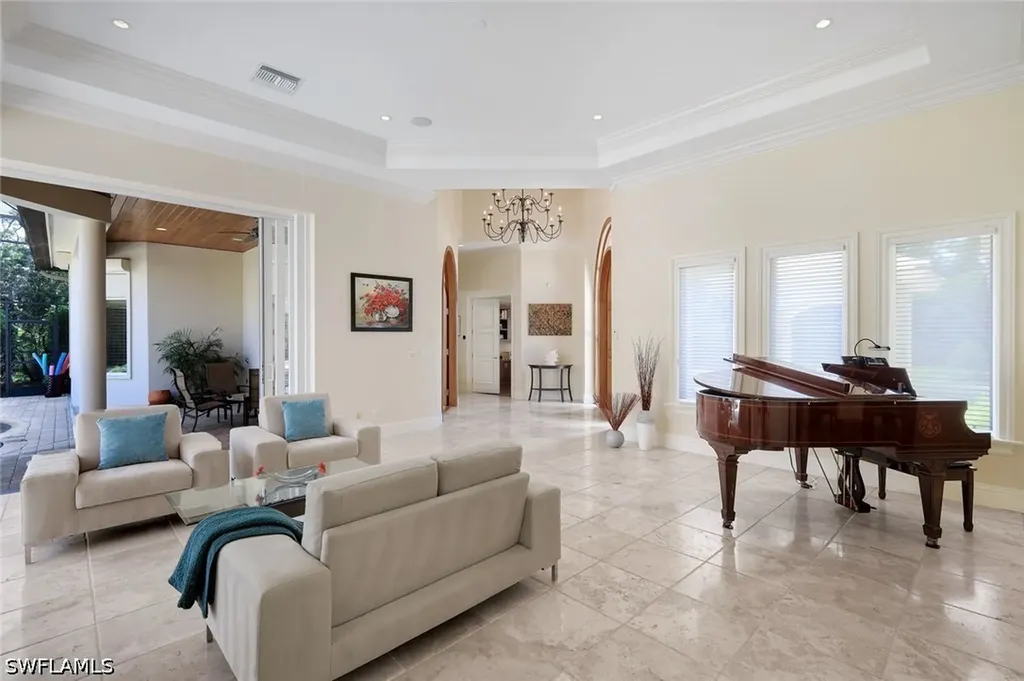 1284 Pocantico Lane Naples FL 34110