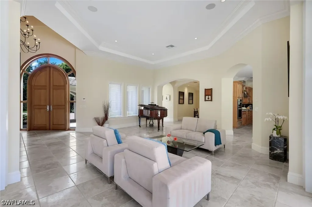 1284 Pocantico Lane Naples FL 34110