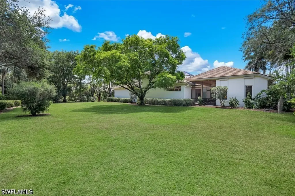 1284 Pocantico Lane Naples FL 34110