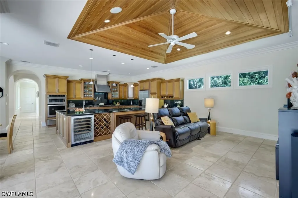 1284 Pocantico Lane Naples FL 34110