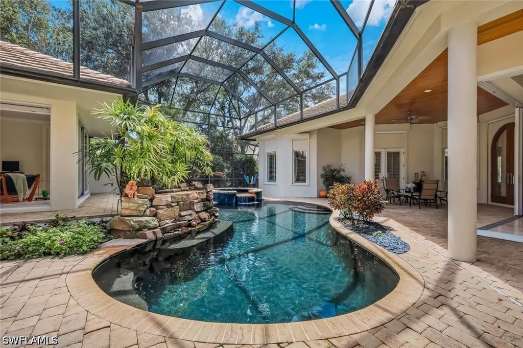 1284 Pocantico Lane Naples FL 34110