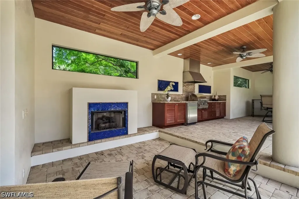 1284 Pocantico Lane Naples FL 34110
