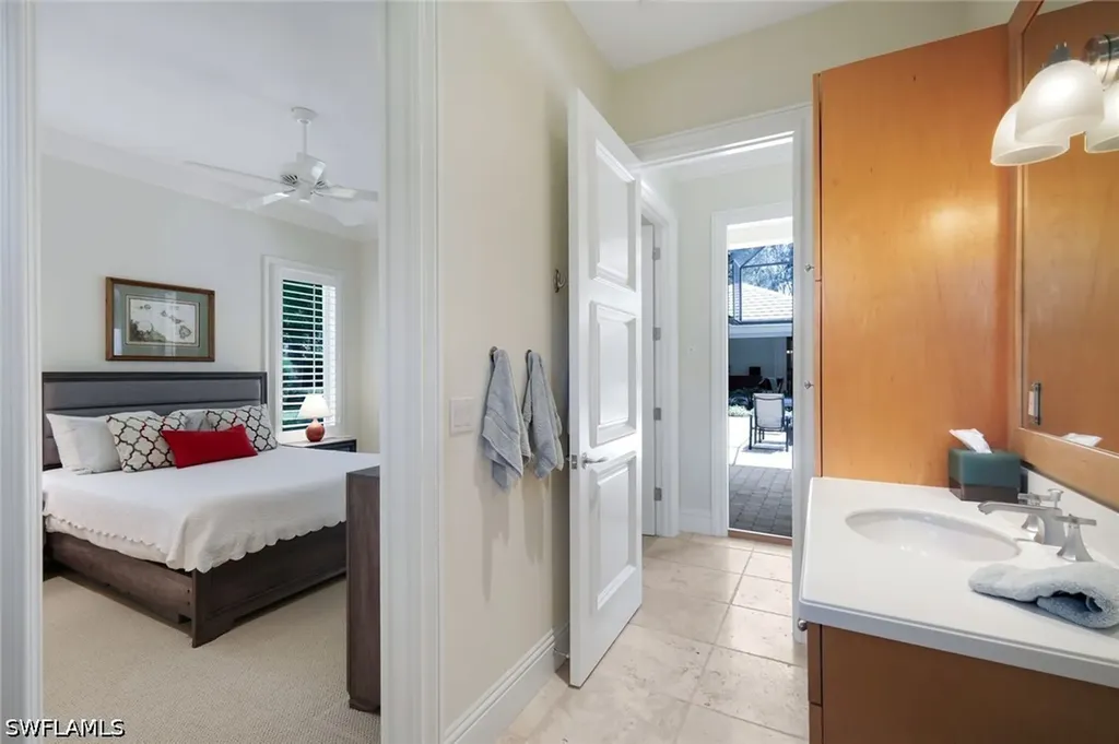 1284 Pocantico Lane Naples FL 34110
