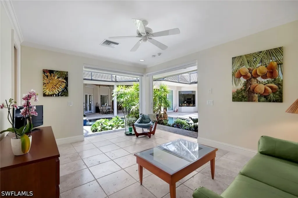 1284 Pocantico Lane Naples FL 34110