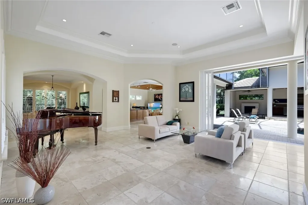 1284 Pocantico Lane Naples FL 34110