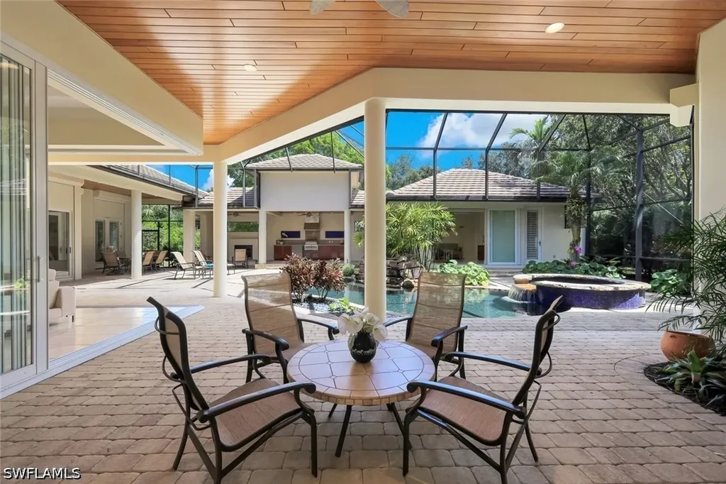 1284 Pocantico Lane Naples FL 34110