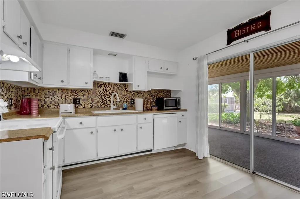 42 4th Street Bonita Springs FL 34134