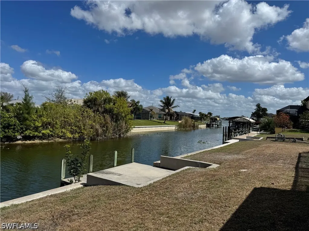 115 SE 6th Street Cape Coral FL 33990