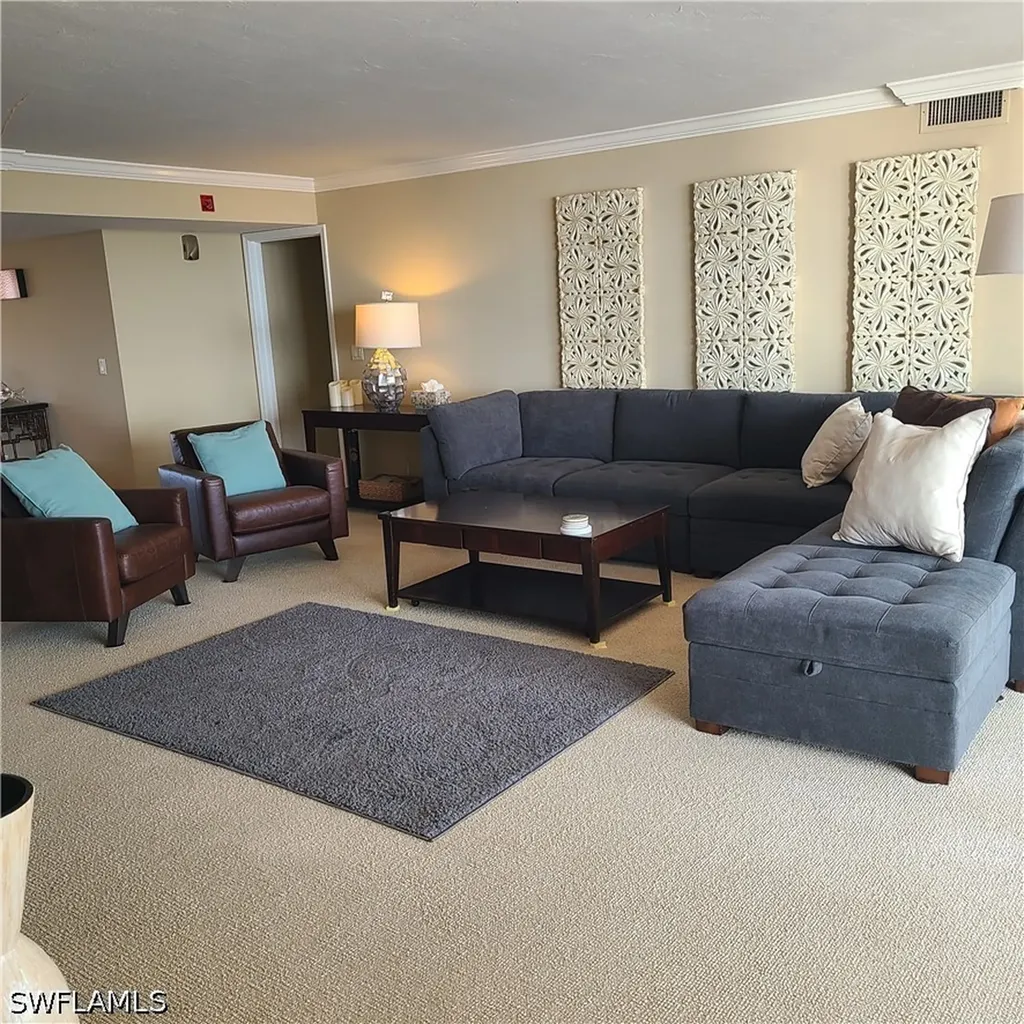 10701 Gulf Shore Drive Naples FL 34108