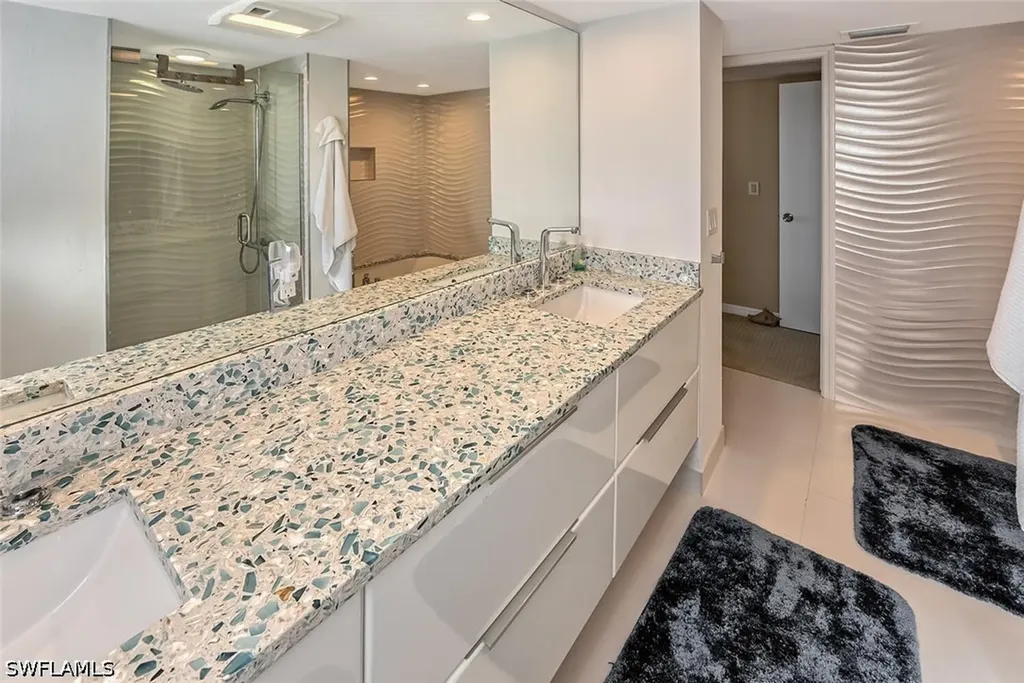 10701 Gulf Shore Drive Naples FL 34108