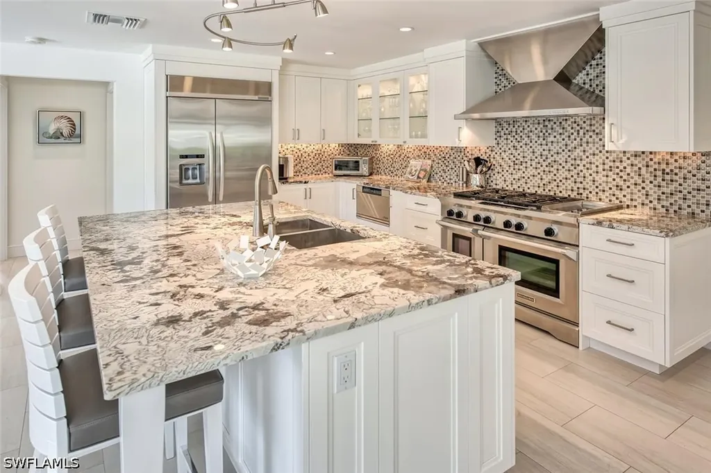 159 Conners Avenue Naples FL 34108