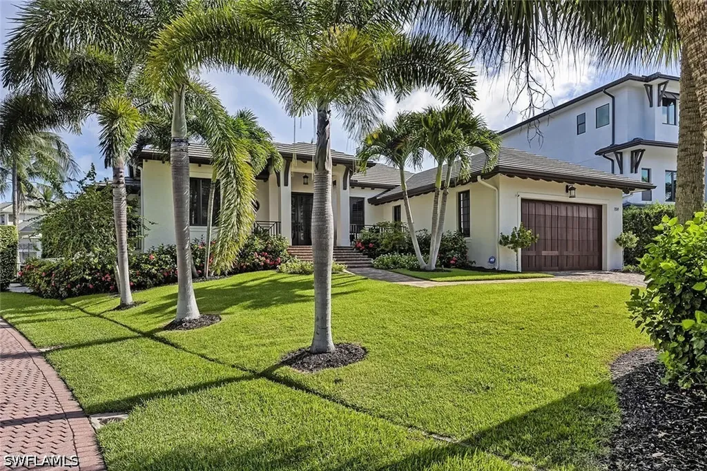 159 Conners Avenue Naples FL 34108