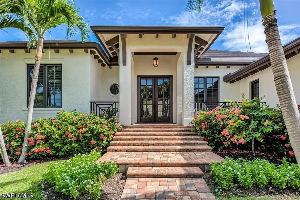 159 Conners Avenue Naples FL 34108