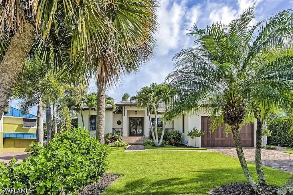 159 Conners Avenue Naples FL 34108