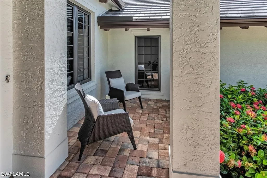 159 Conners Avenue Naples FL 34108