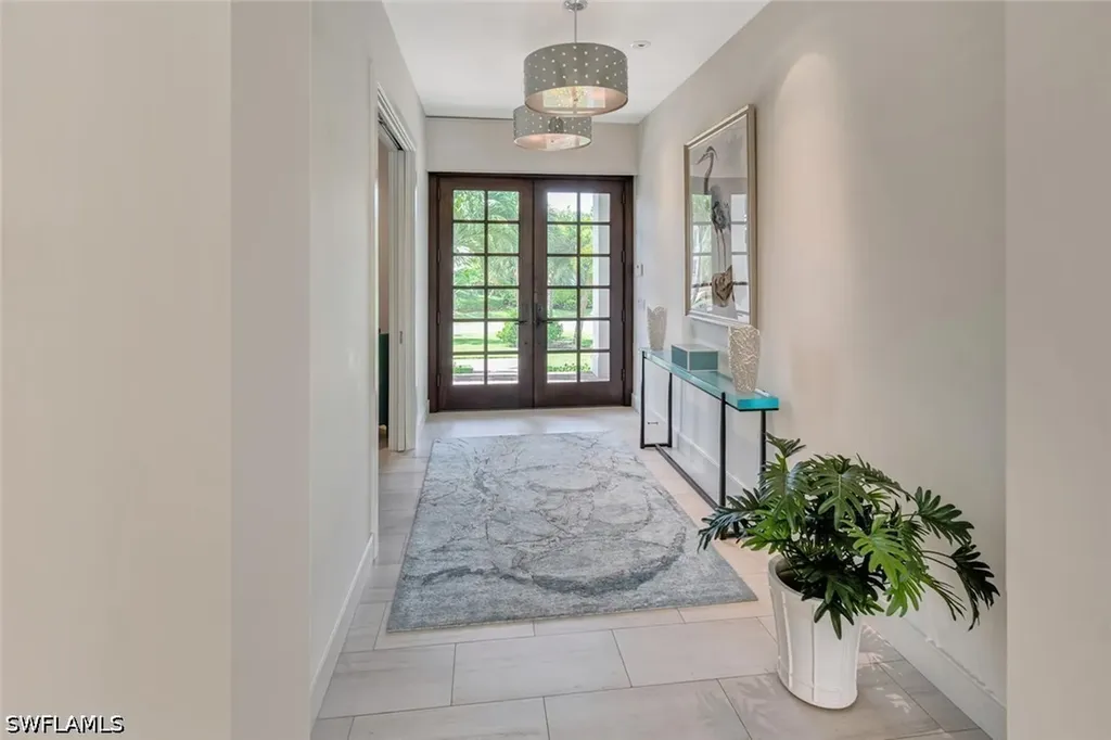 159 Conners Avenue Naples FL 34108