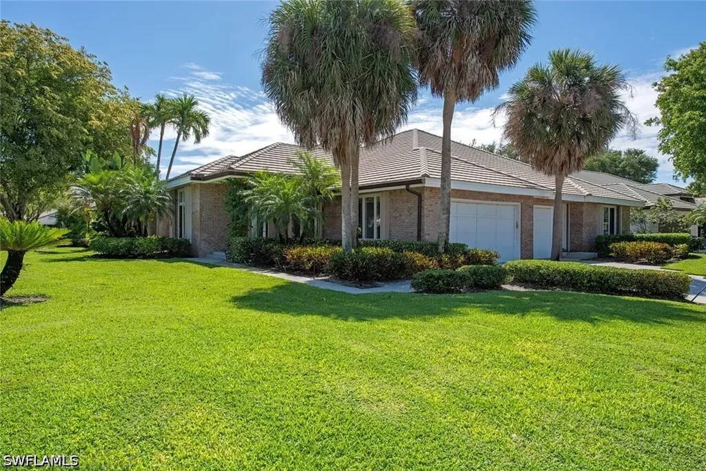 7018 Greentree Drive Naples FL 34108