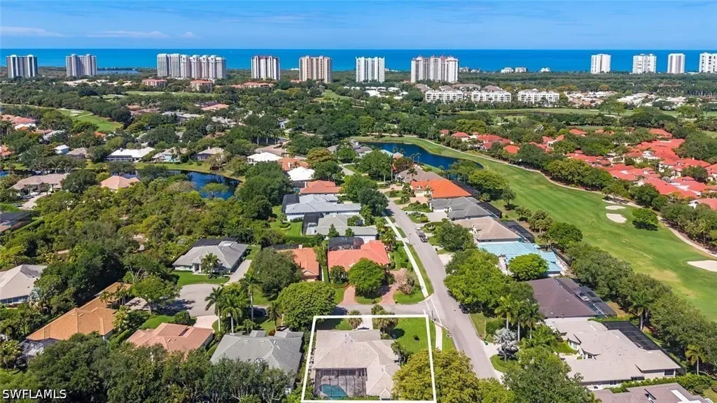 7018 Greentree Drive Naples FL 34108