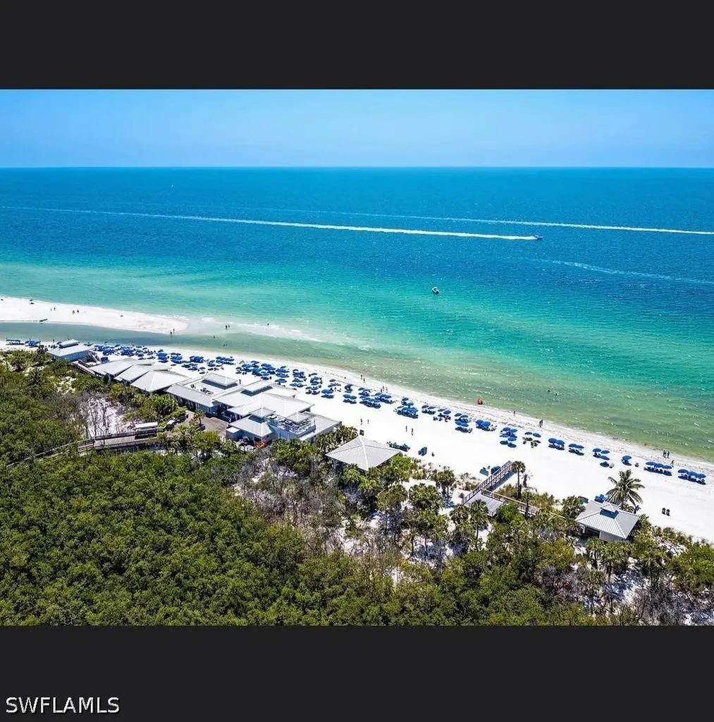 7018 Greentree Drive Naples FL 34108