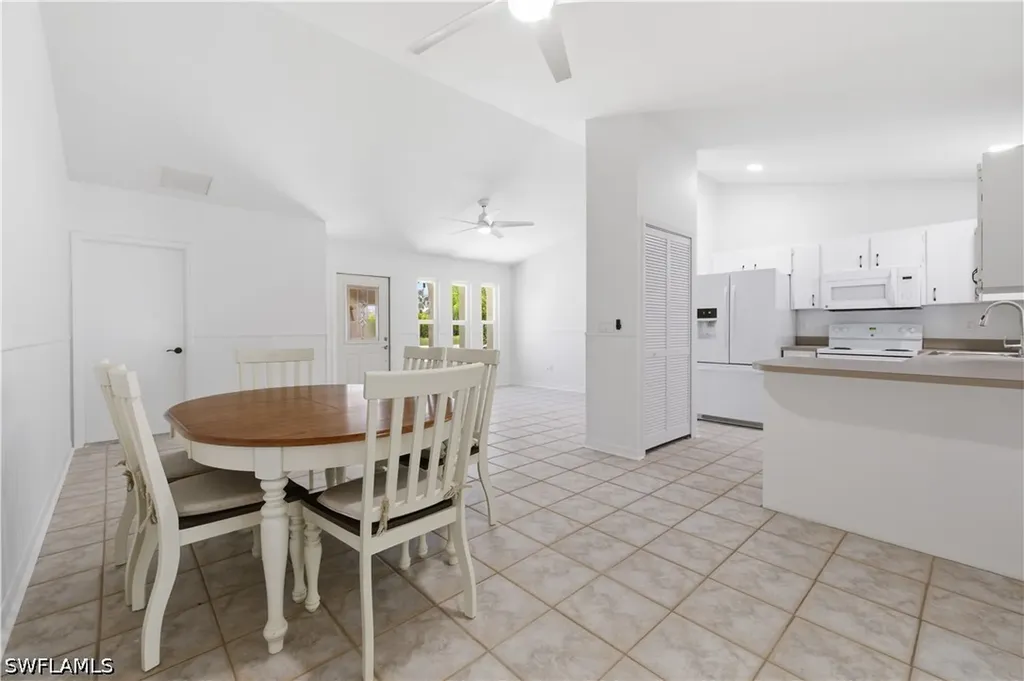 1414 SW 2nd Avenue Cape Coral FL 33991