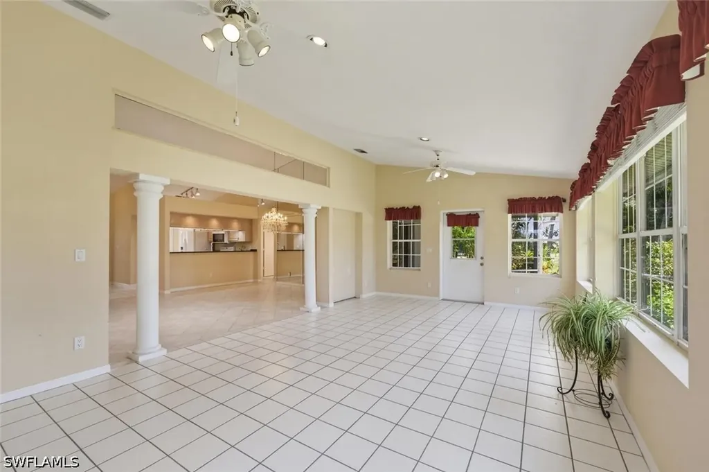 204 Estelle Court Naples FL 34112