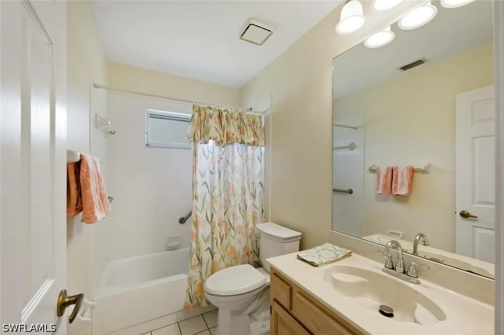204 Estelle Court Naples FL 34112