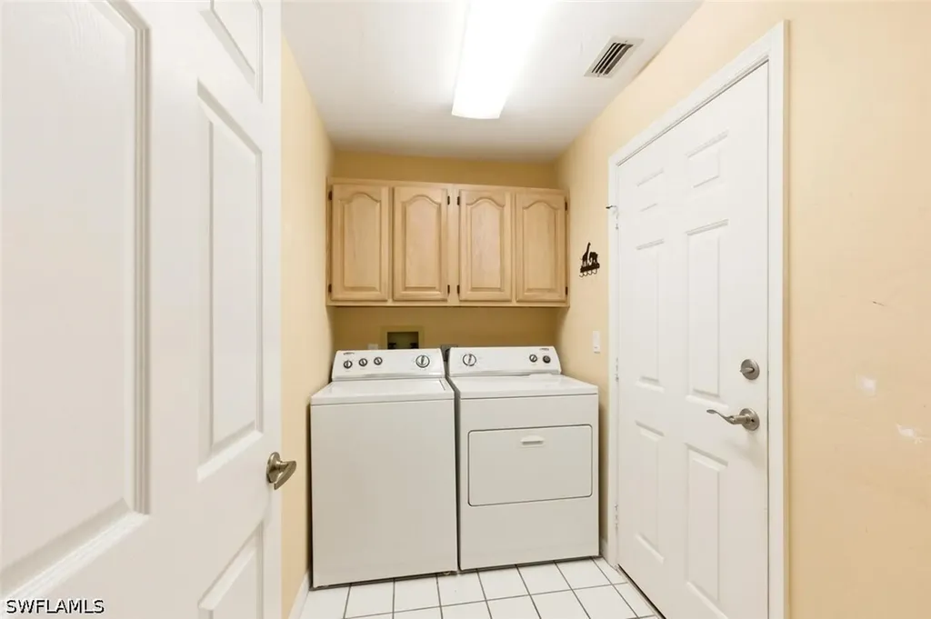204 Estelle Court Naples FL 34112