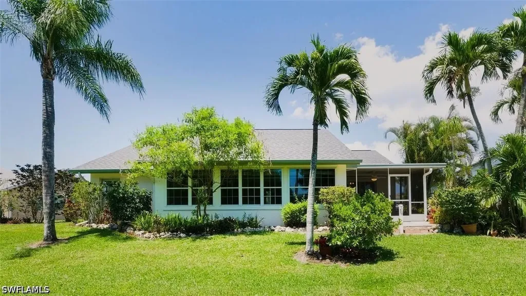 204 Estelle Court Naples FL 34112