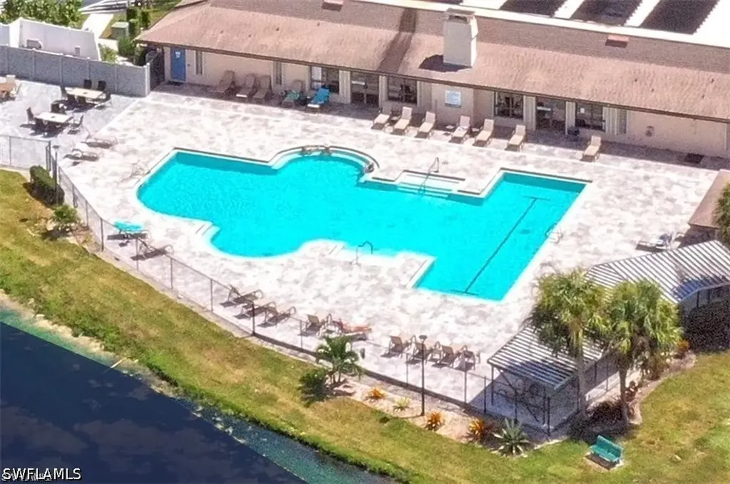 204 Estelle Court Naples FL 34112
